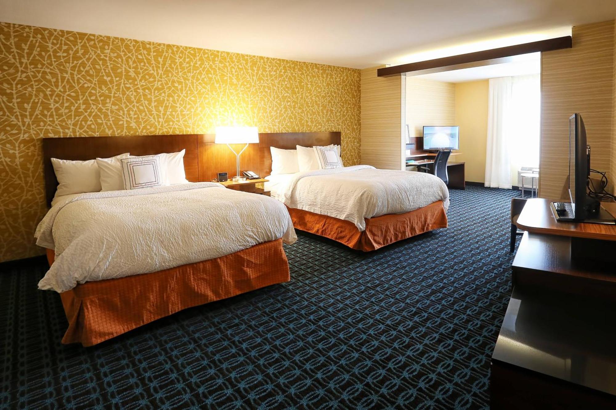 Fairfield Inn & Suites By Marriott Madison Verona Exterior photo